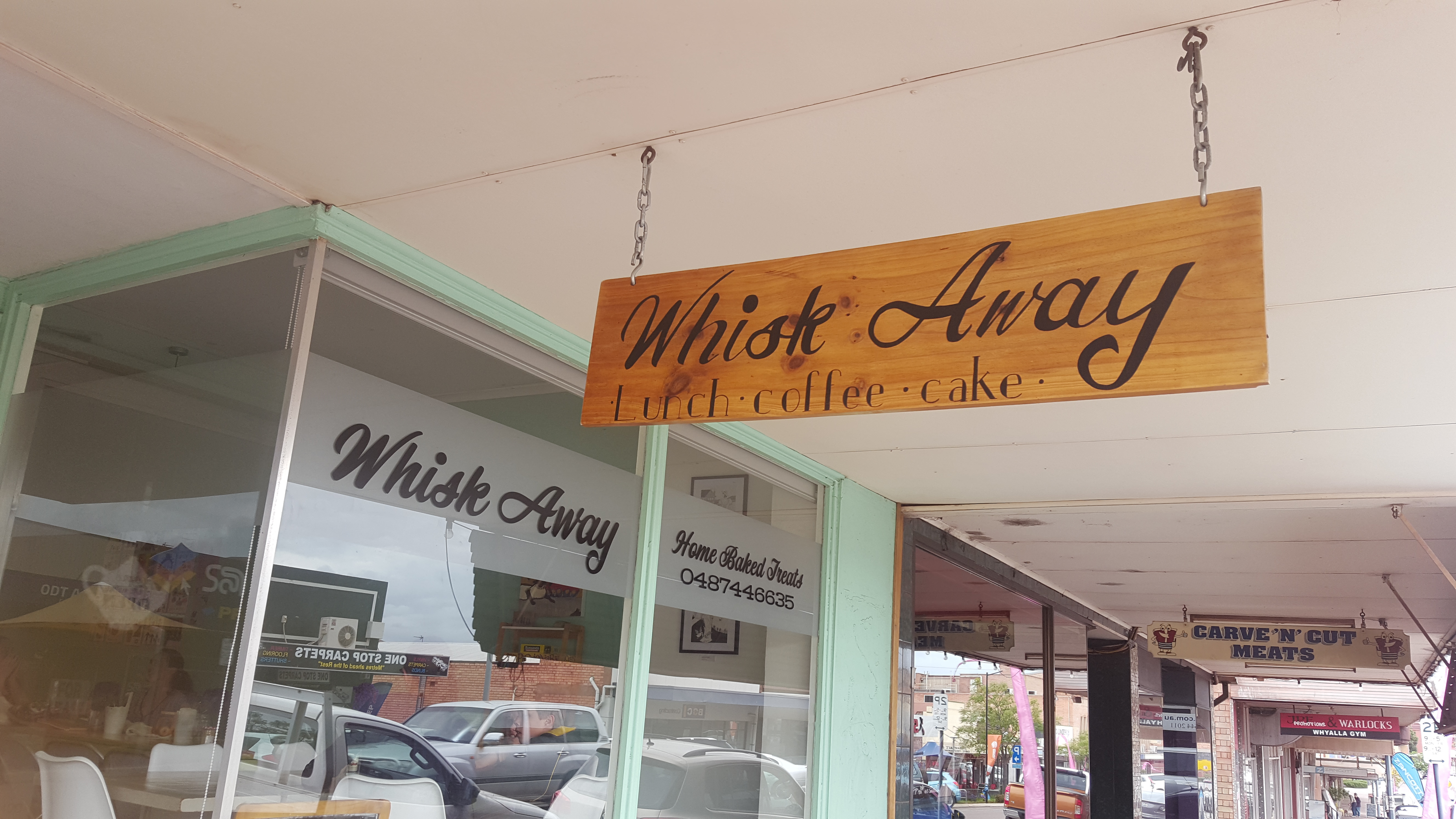 Uma phone 3 oct 010.jpg