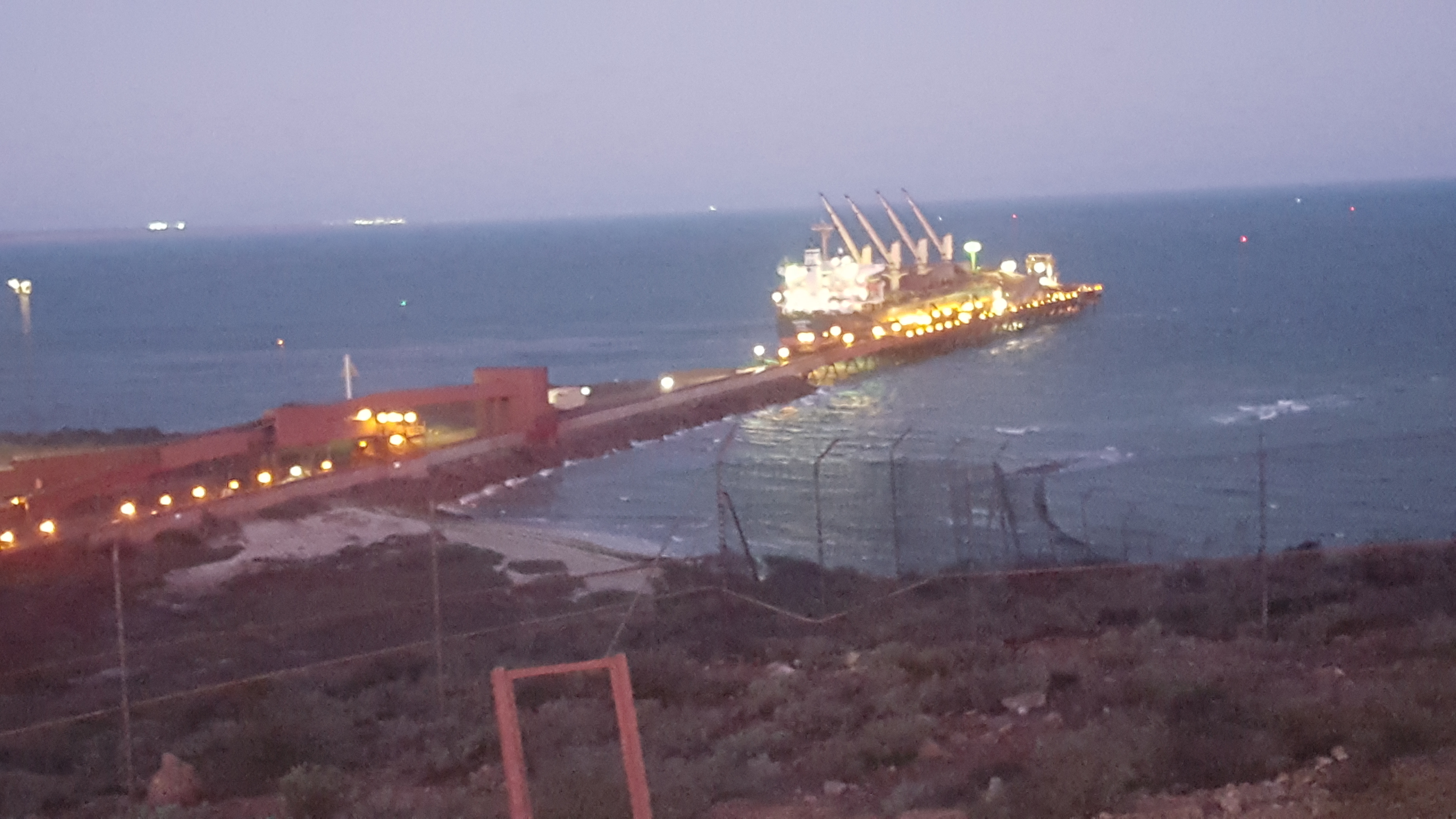 uma phone 6oct 019.jpg